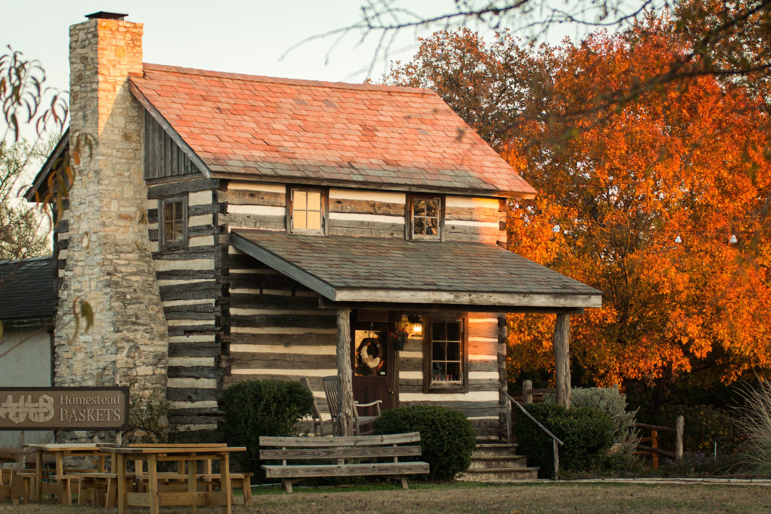 5 Popular Types of Homes for Off-Grid Living